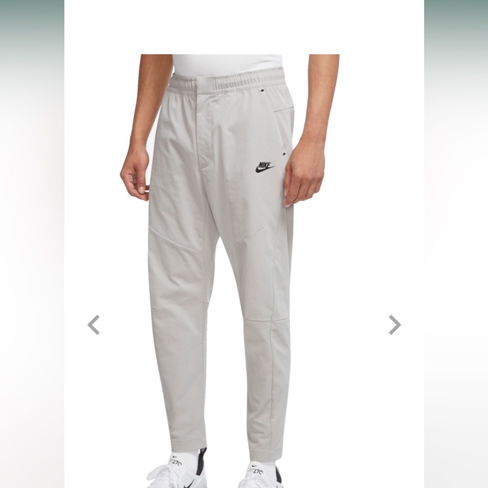 Nike NWOT Sportswear Commuter Pants Gray Medium